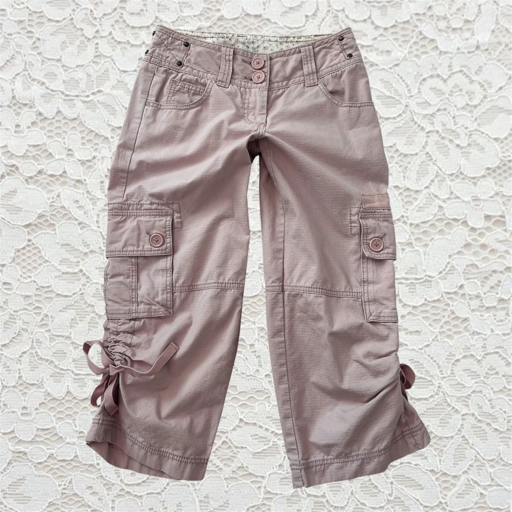 vintage low rise baby pink capri pants with cinched sides